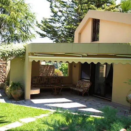 A Slice Of Heaven On Earth - Ariadni At Sani