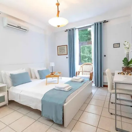 A Slice Of Heaven On Earth - Ariadni At Sani Villa Száni-part