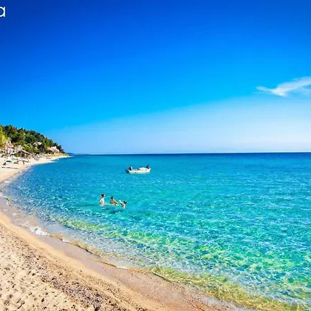 A Slice Of Heaven On Earth - Ariadni At Sani